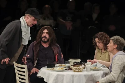 Read more about the article Predstava Kamernog teatra 55 “Mirna Bosna” bit će izvedena u Ljubljani